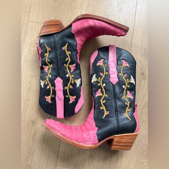 Los Altos Boots Pink Black Floral Embroidered Western Genuine Crocodile Size 7 - Picture 2 of 12